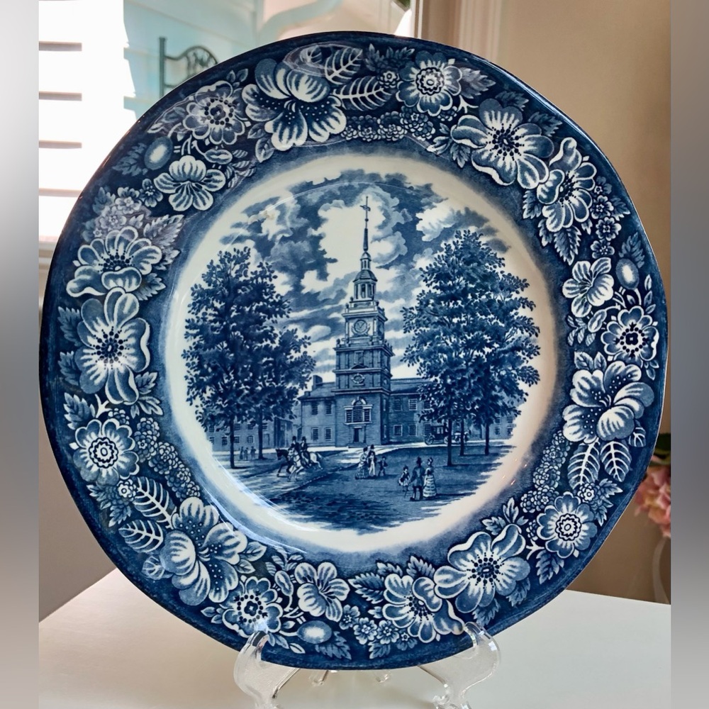 Historic Colonial Scenes Plate *Liberty Blue* Independence Hall